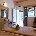 Anita 3* Perama (Corfu)