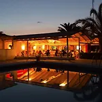 Anita 3* Perama (Corfu)