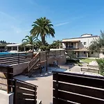Anita 3* Perama (Corfu)