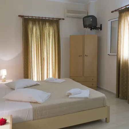 Anita Hotel Perama (Corfu)