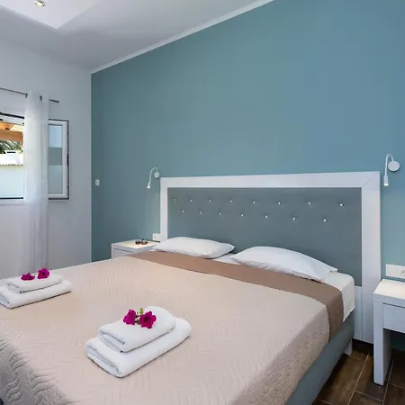 Anita Hotel Perama (Corfu)
