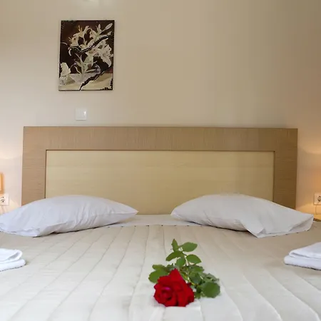 Anita Hotel Perama (Corfu)