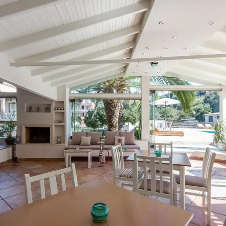 Anita Hotel Perama (Corfu)